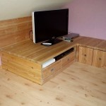Meuble de rangement hifi - banc sur mesure en mélèze massif