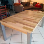 table en lamellé collé et pied acier